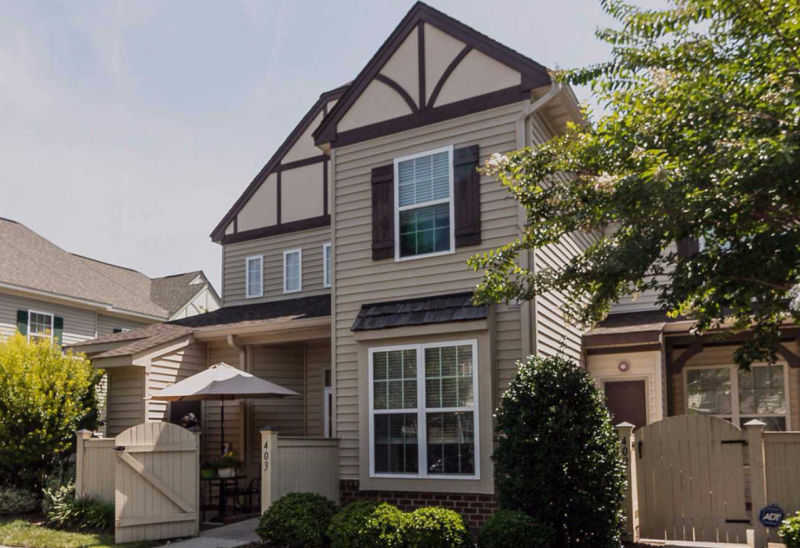 403 Blue Heron Trl, Carrollton, VA 23314